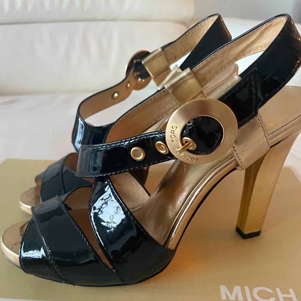 Michael Kors Black and Gold heel with box